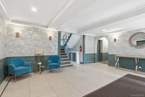 300 S Broadway Tarrytown NY 10591