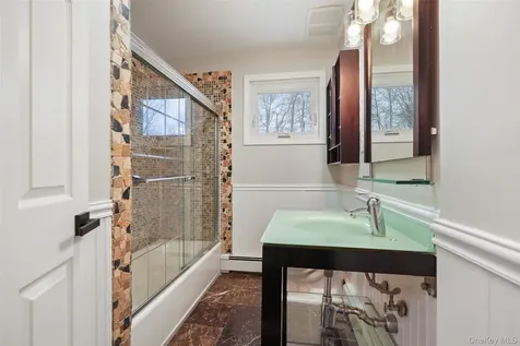 59 Hoags Cross Road Ossining NY 10562