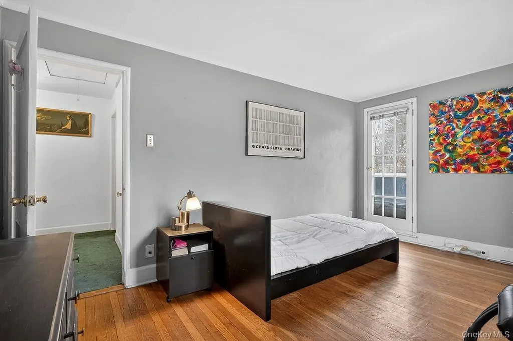 21 Lawrence Place Pelham NY 10803