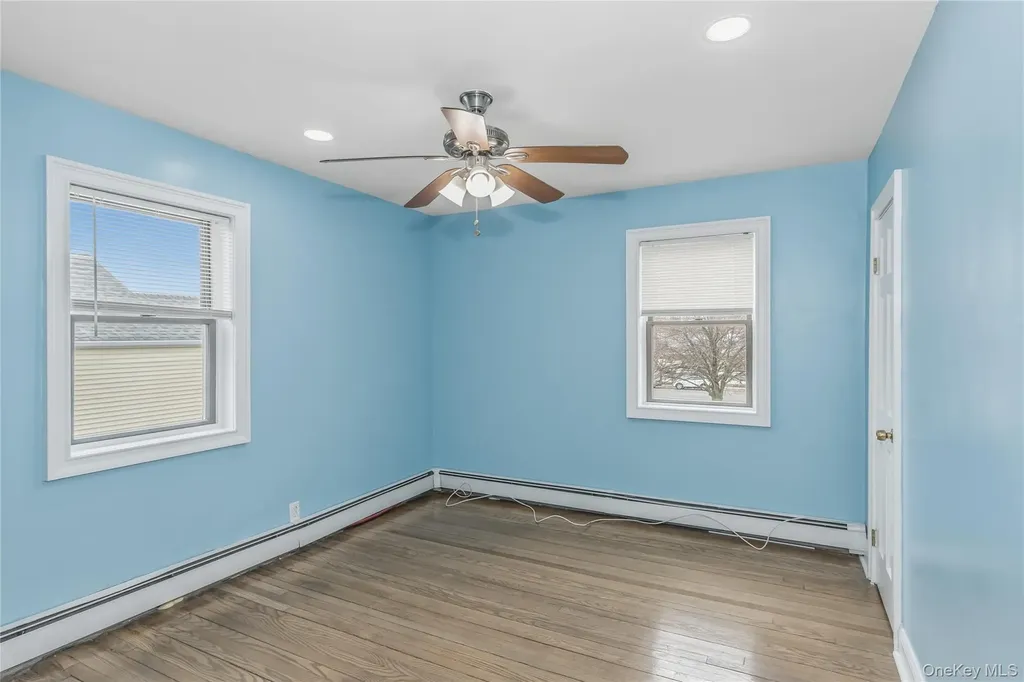325 E Park Avenue Long Beach NY 11561