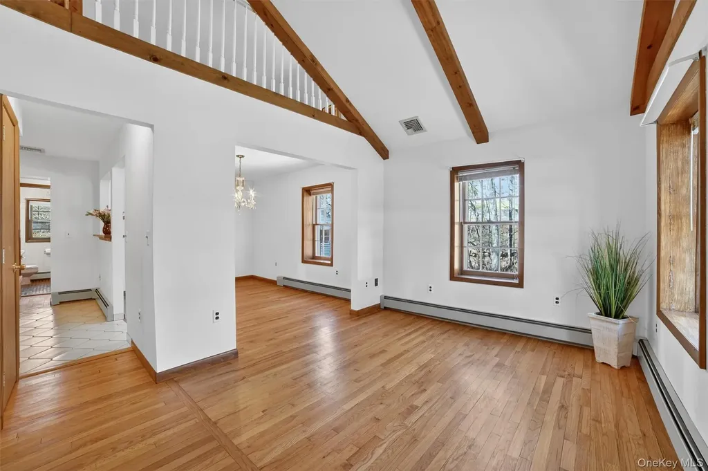 17 Hillside Terrace Amawalk NY 10501