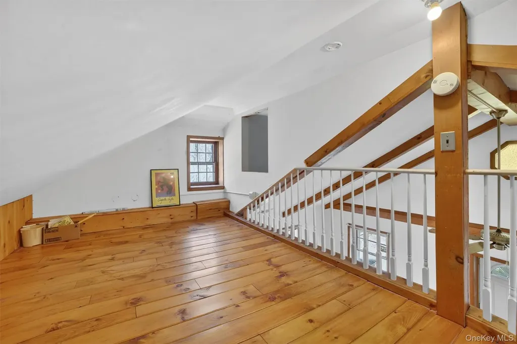 17 Hillside Terrace Amawalk NY 10501