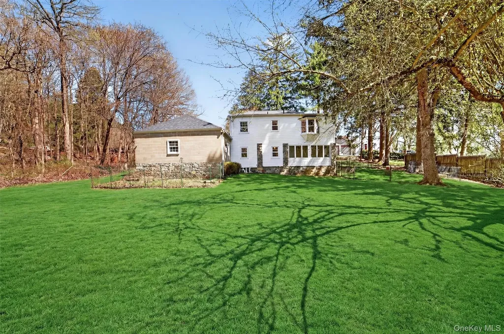 17 Hillside Terrace Amawalk NY 10501