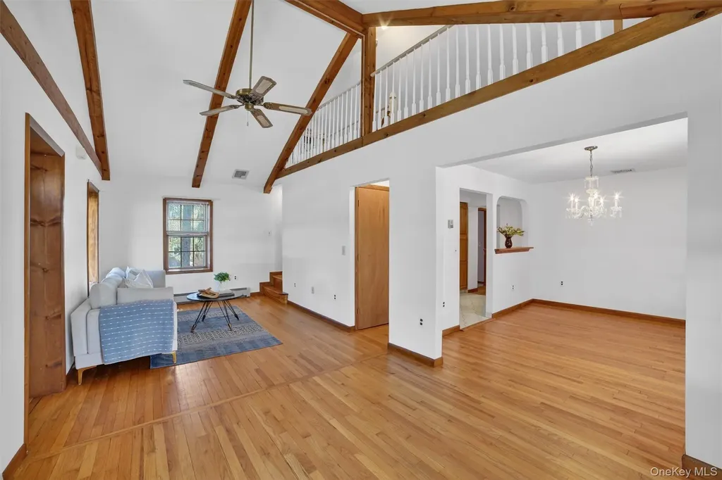 17 Hillside Terrace Amawalk NY 10501
