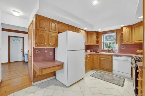 17 Hillside Terrace Amawalk NY 10501