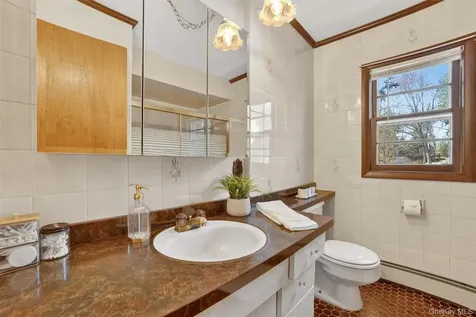 17 Hillside Terrace Amawalk NY 10501