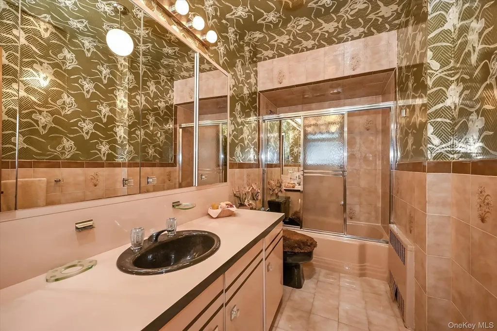 56-47 185th Street Flushing NY 11365