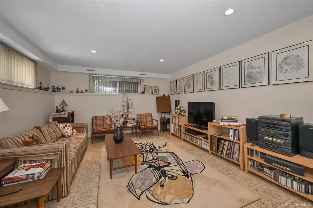 56-47 185th Street Flushing NY 11365
