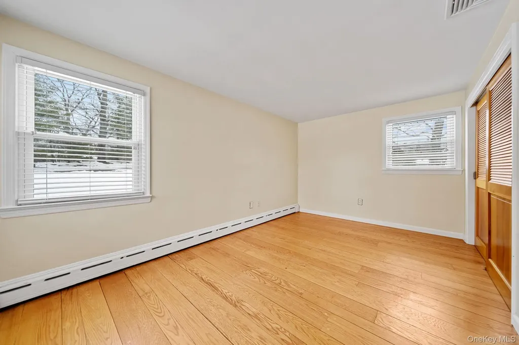 166 Parrott Road West Nyack NY 10994