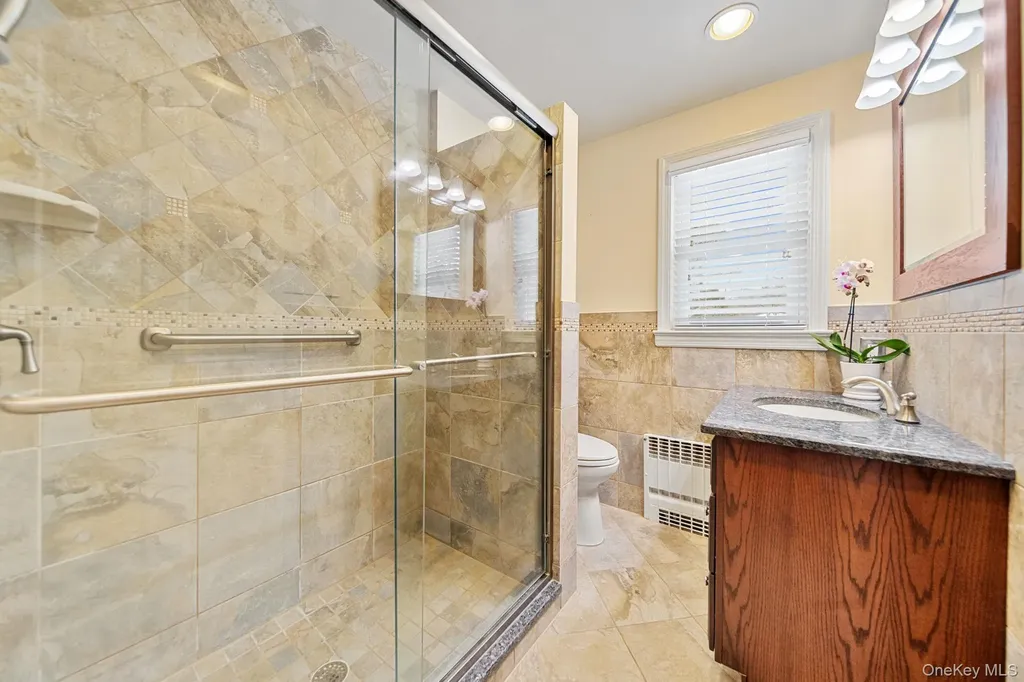 166 Parrott Road West Nyack NY 10994