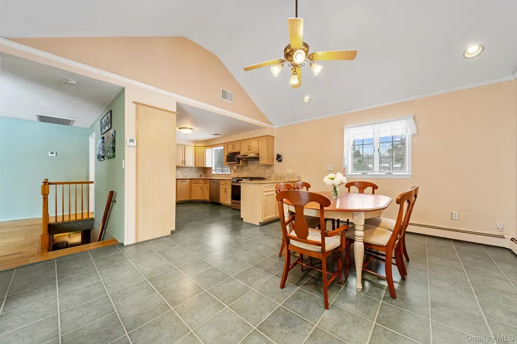 166 Parrott Road West Nyack NY 10994