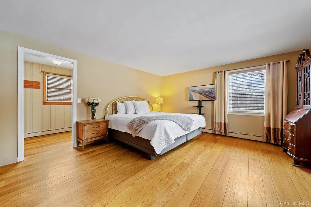 166 Parrott Road West Nyack NY 10994