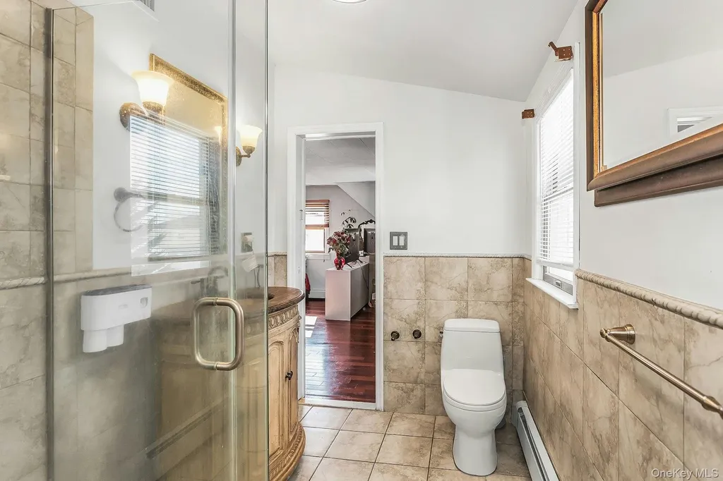 3348 3rd Street Oceanside NY 11572