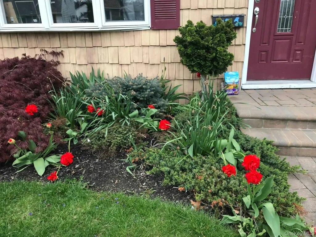 3348 3rd Street Oceanside NY 11572