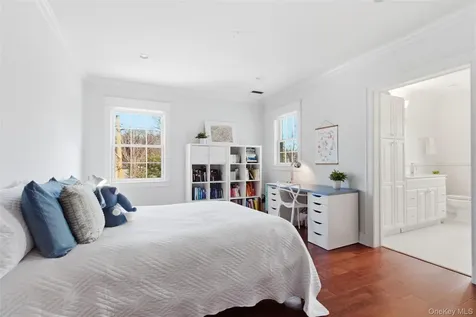 74 Old Post Lane Mamaroneck NY 10543