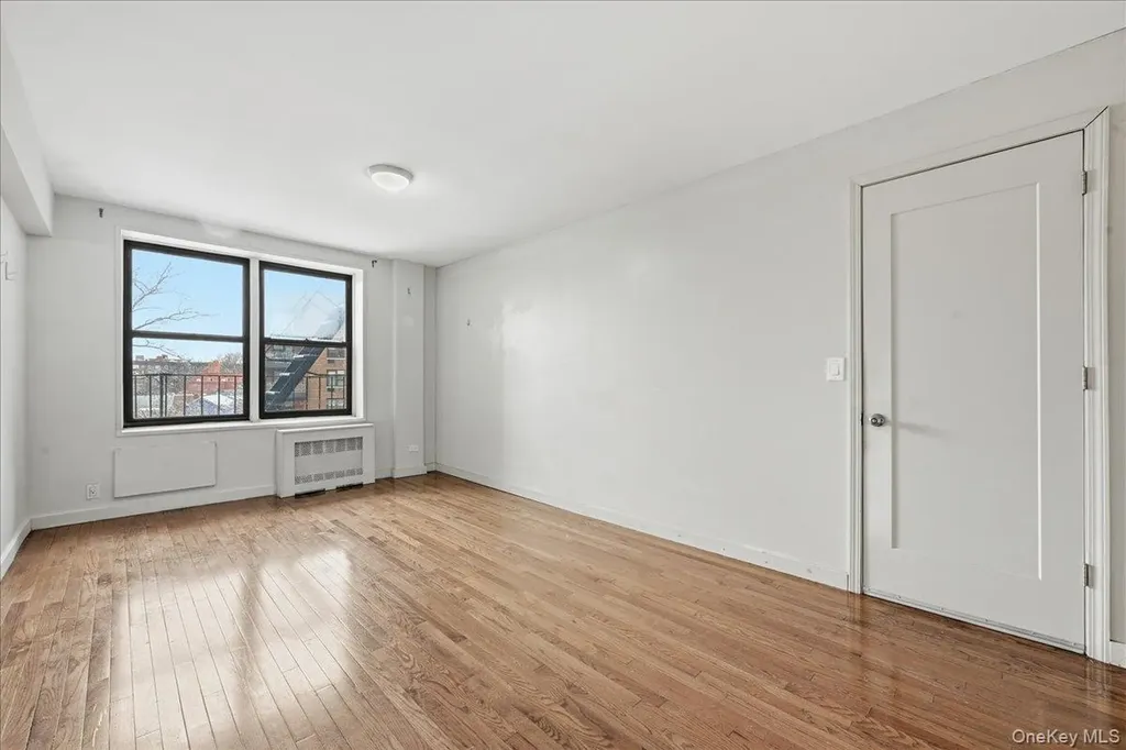 87-10 51st Avenue Elmhurst NY 11373
