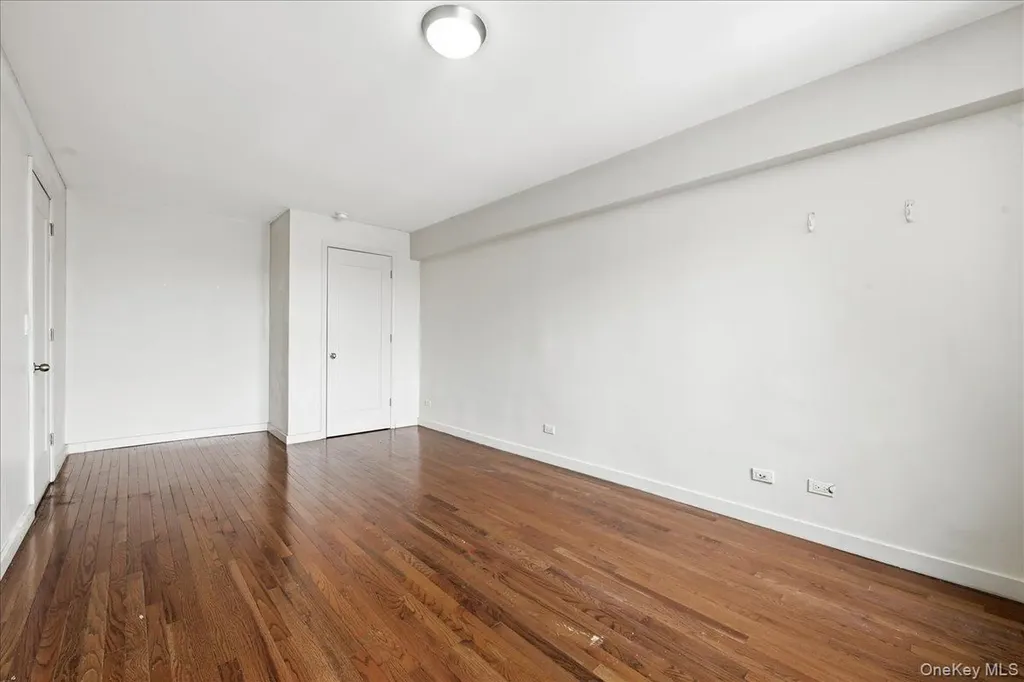 87-10 51st Avenue Elmhurst NY 11373