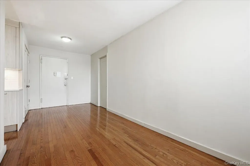 87-10 51st Avenue Elmhurst NY 11373