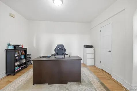 43 Calton Road New Rochelle NY 10804