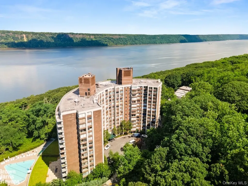 4455 Douglas Avenue Bronx NY 10471