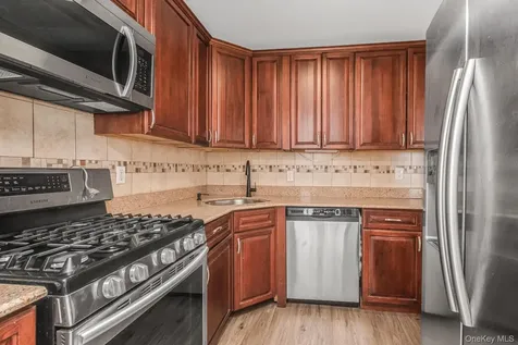 2035 Central Park Avenue Yonkers NY 10710