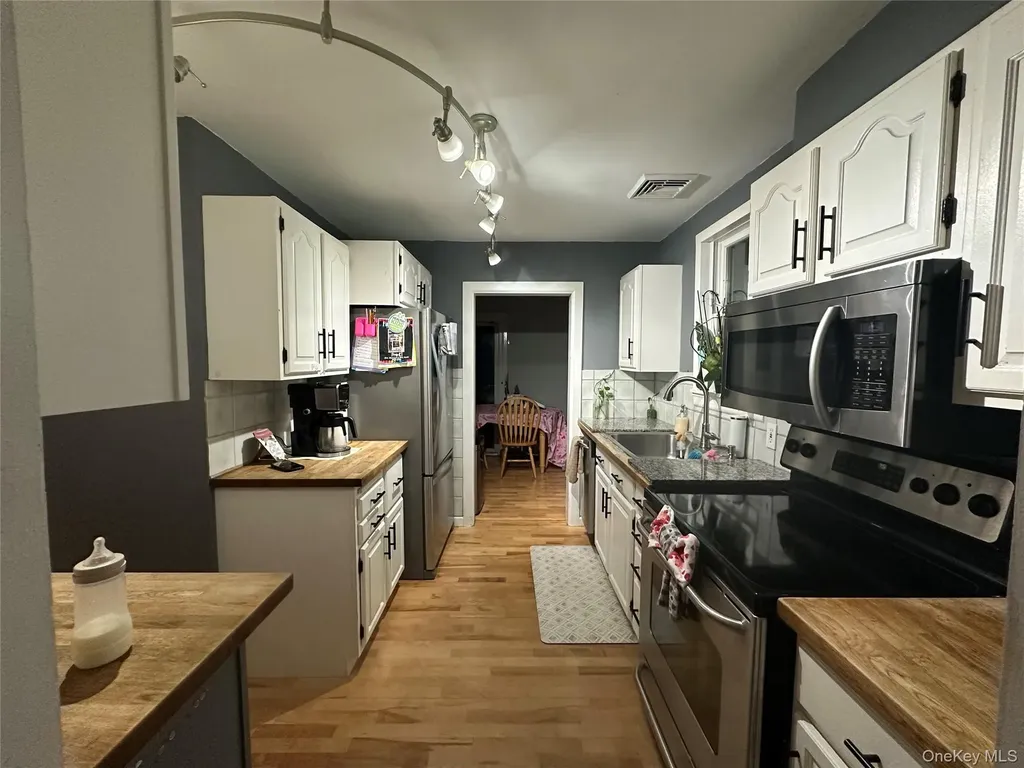 24 Cooledge Drive Brewster NY 10509