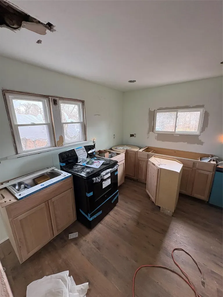 25 Woodcliff Avenue Poughkeepsie NY 12603