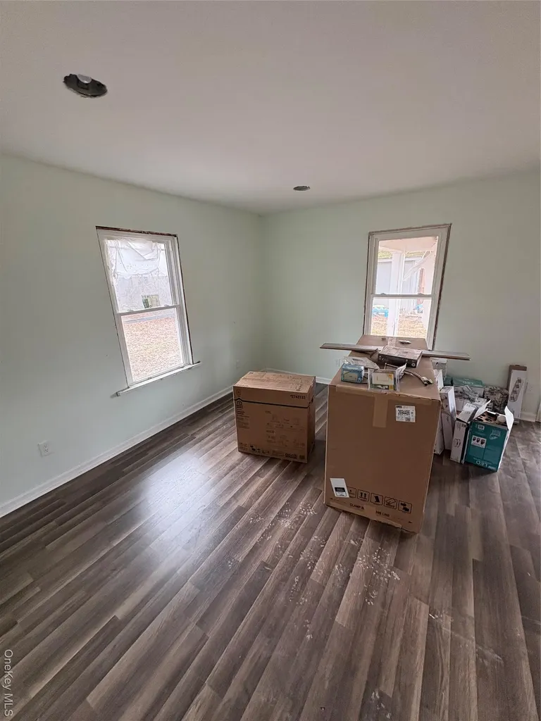 25 Woodcliff Avenue Poughkeepsie NY 12603
