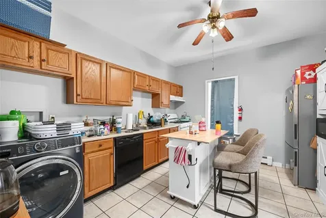 21 1/2 Nevins Street Ellenville NY 12428