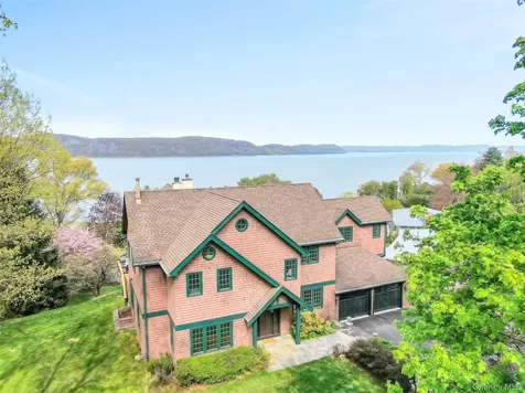 24 Country Club Lane Briarcliff Manor NY 10510