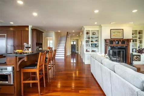 24 Country Club Lane Briarcliff Manor NY 10510