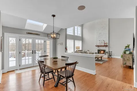 19 Sassinoro Boulevard Cortlandt Manor NY 10567