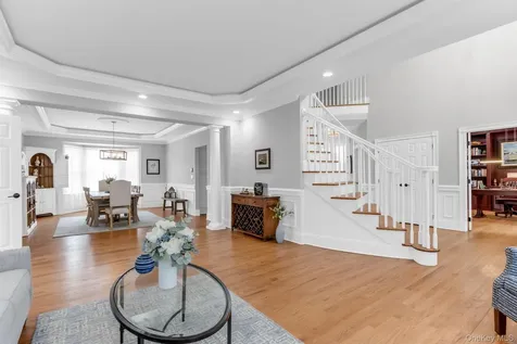 19 Sassinoro Boulevard Cortlandt Manor NY 10567