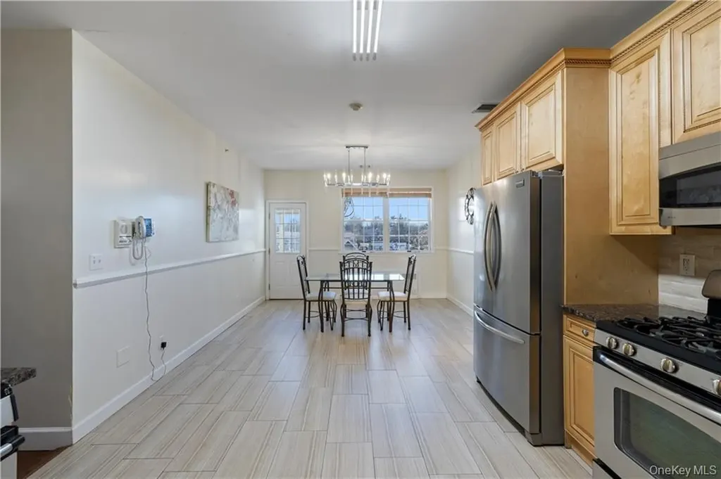 3307 Parkview Drive Spring Valley NY 10977