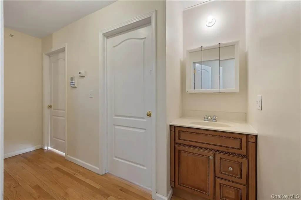 3307 Parkview Drive Spring Valley NY 10977