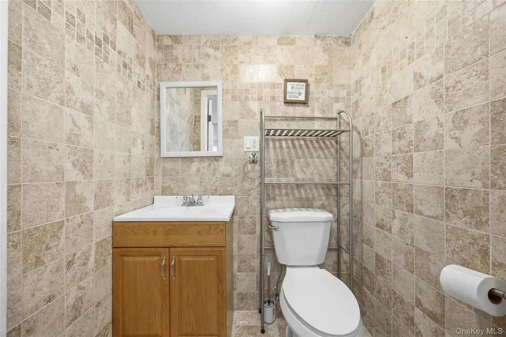 147 Ruth Street West Islip NY 11795
