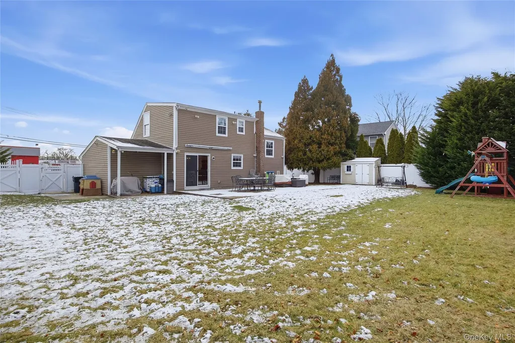 147 Ruth Street West Islip NY 11795