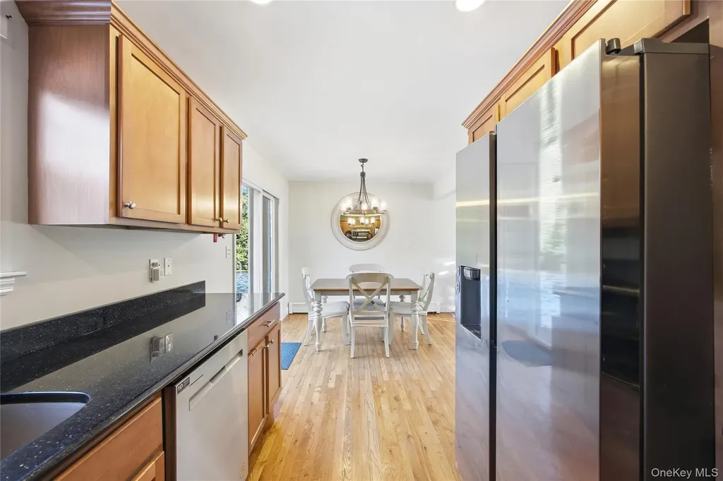 147 Ruth Street West Islip NY 11795