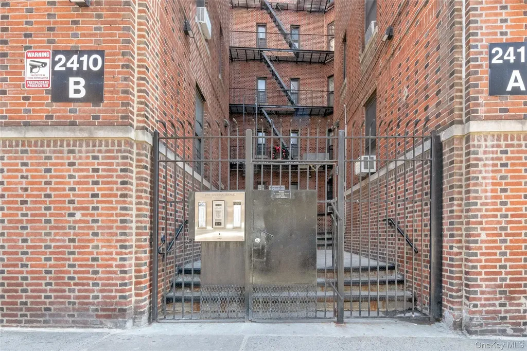 2410 Davidson Avenue Bronx NY 10468