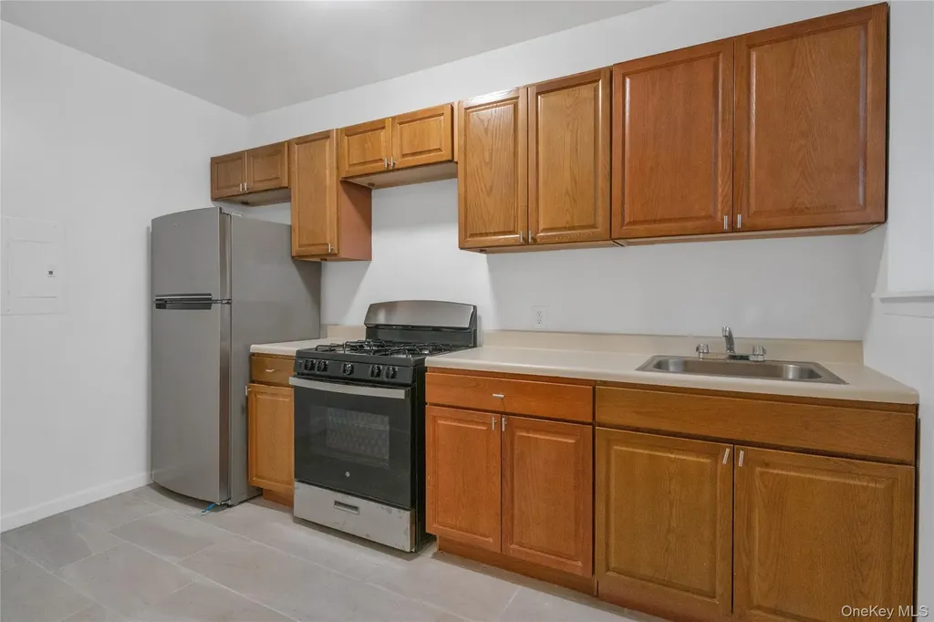 2410 Davidson Avenue Bronx NY 10468