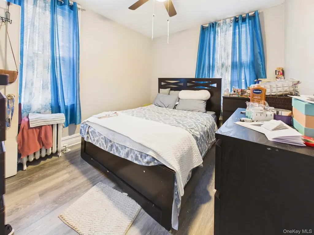 623 Baker Avenue Bronx NY 10460