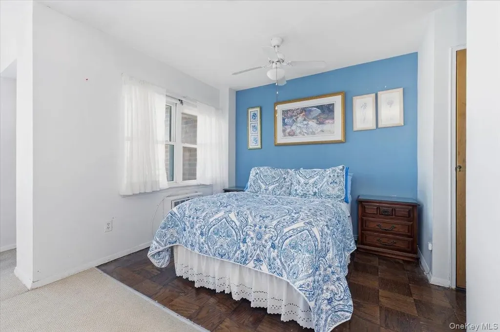 740 E Broadway Long Beach NY 11561