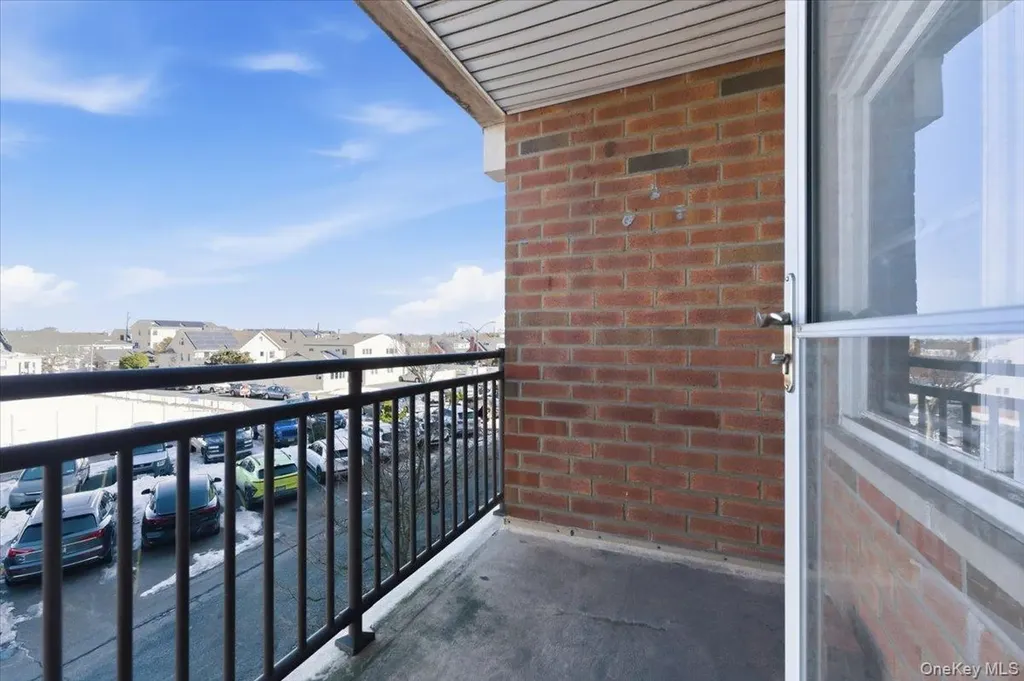 740 E Broadway Long Beach NY 11561