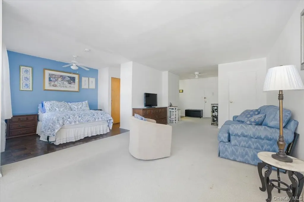 740 E Broadway Long Beach NY 11561