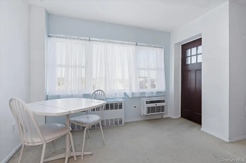 740 E Broadway Long Beach NY 11561