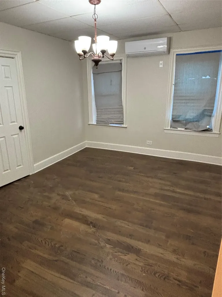 12315 Sutphin Boulevard Springfield Gardens NY 11434