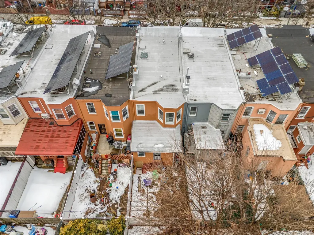 461 Miller Avenue Brooklyn NY 11207