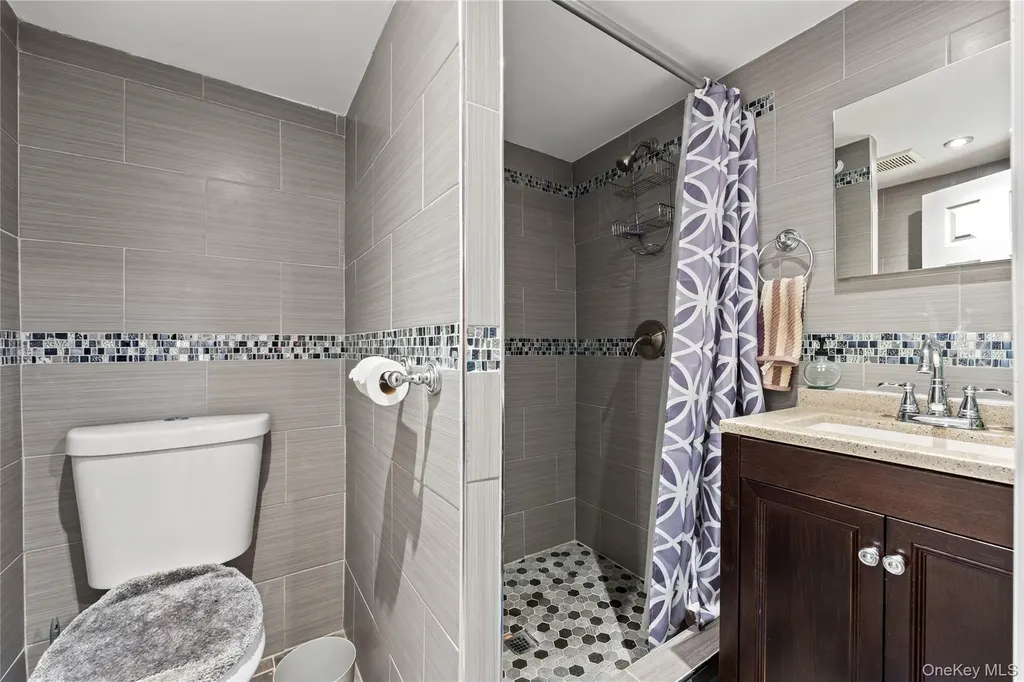 461 Miller Avenue Brooklyn NY 11207
