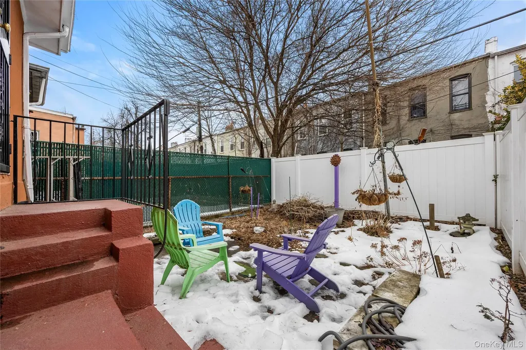 461 Miller Avenue Brooklyn NY 11207