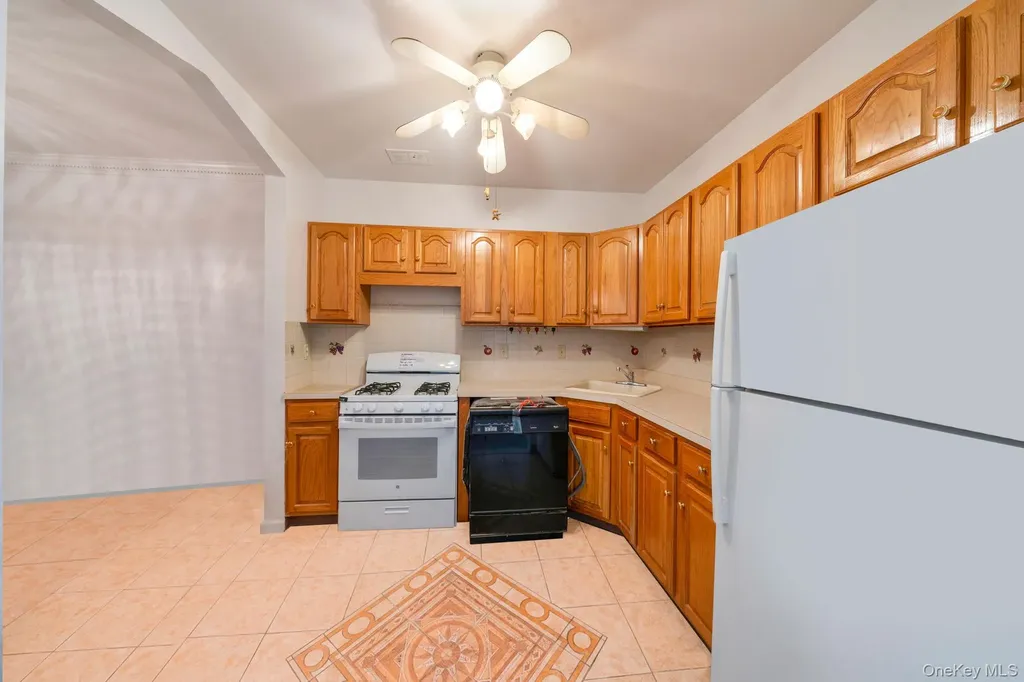 378 E 58th Street Brooklyn NY 11203